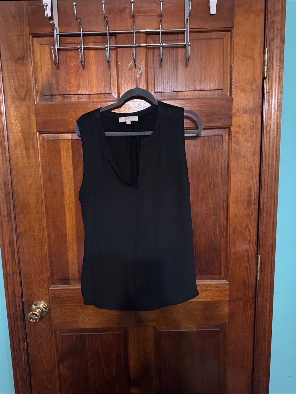 LOFT Black Sleeveless V-Neck Top